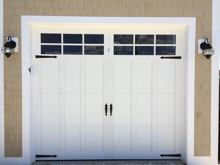 Haas American Tradition Carriage House door